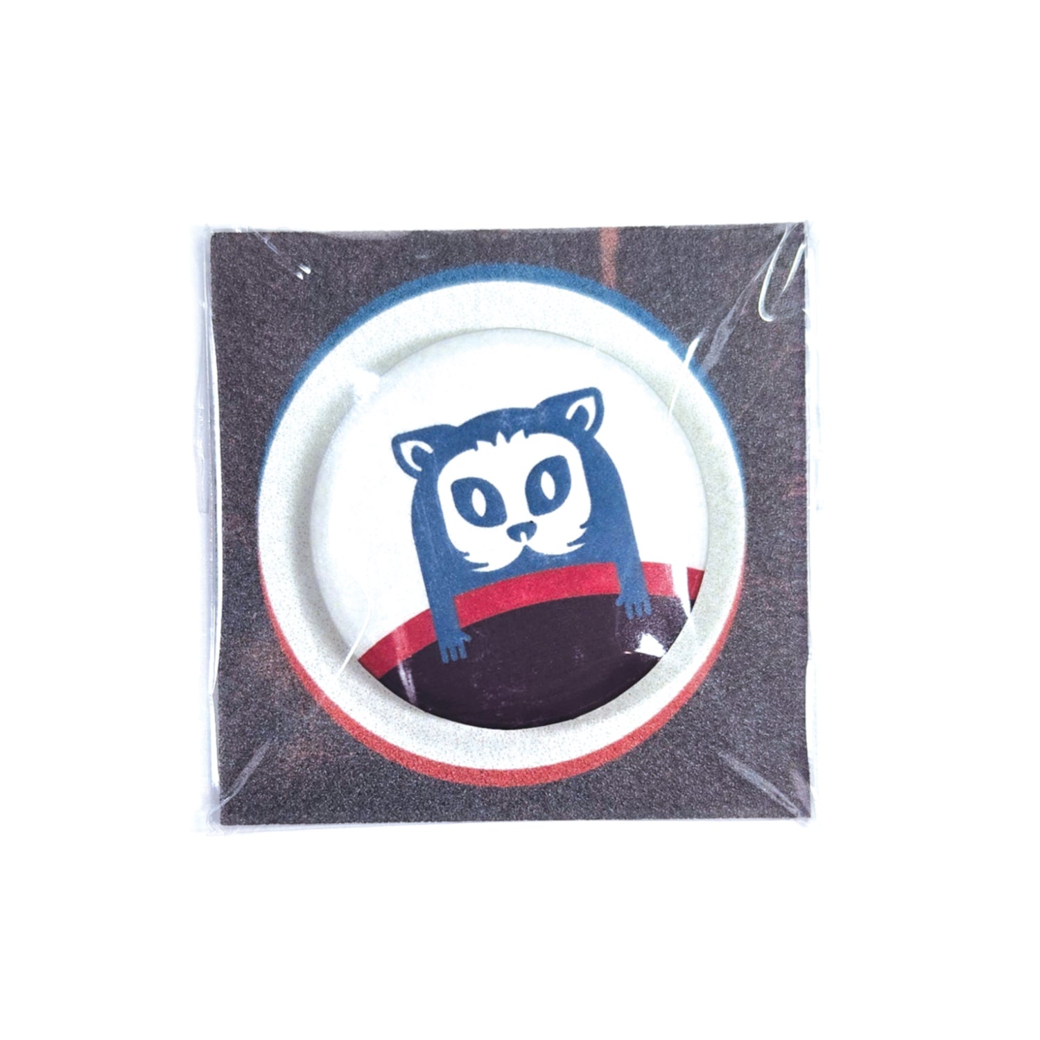 badge Charuma bleu métal finition matte