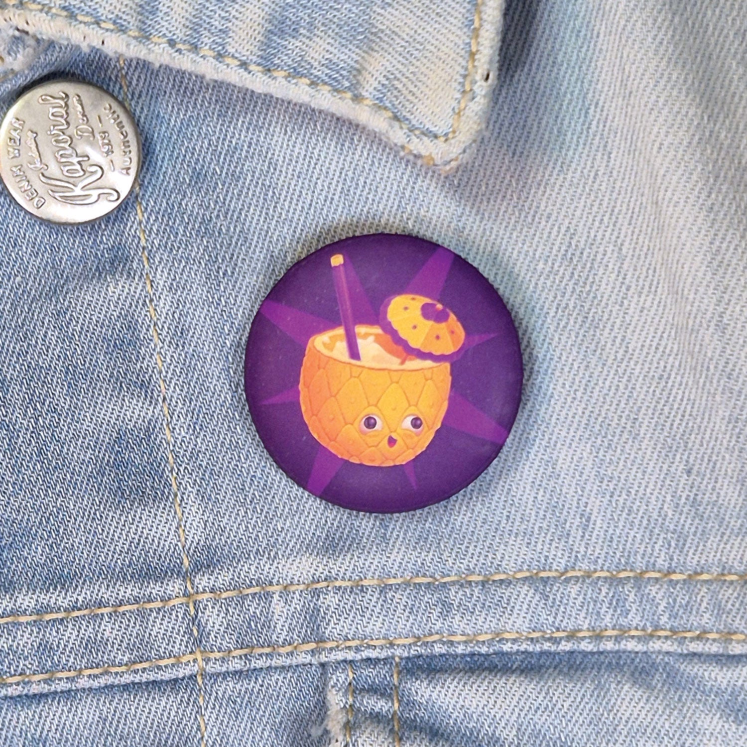 badge ananas Dudo Amigo métal finition matte