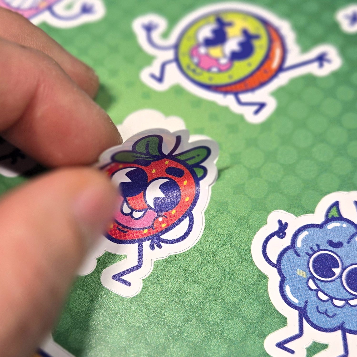 Planches de 32 stickers Miams 2 formats A5